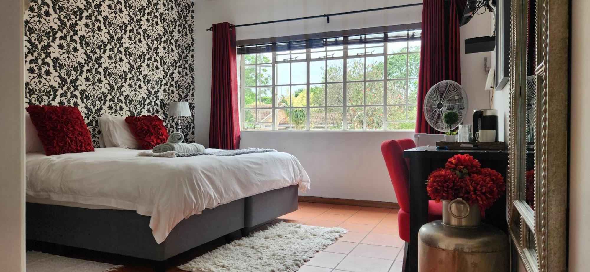 Mahogany Guesthouse Mbombela Exterior photo